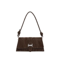 Bolso de hombro en cuero plisado marrón oscuro con textura vintage y hebilla plateada - Marrón