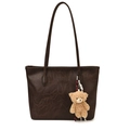 Borsa tote marrone scuro in pelle PU retrò con trama vintage e ciondolo a orsetto - Caffè Con Pendente