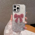 Detalle de lazo de cristal rosa en funda brillante transparente para iPhone 16 - Marco Galvanizado - Degradado Estrella de Brillo Alto - Lazo de Mariposa Grande - Rosa / iPhone 17 Pro Max