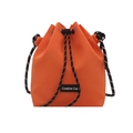 Borsa a secchiello arancione in nylon con coulisse e tracolla in corda sportiva intrecciata - Arancione