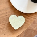 Detail of light green heart-shaped phone grip with glitter and star sequins inside - Electroplated Heart Stand - Starry Shell - Neon Green