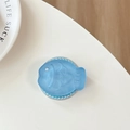 Vista dettagliata del supporto per telefono a forma di pesce con perle blu - Taiyaki Opaco Magnetico Glitter Blu Reale (Con Perla)
