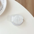 Dettaglio macro del supporto per telefono a forma di pesce con base di perle - Taiyaki Opaco Magnetico Glitter Bianco (Con Perla)
