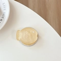 Detail of fish-shaped phone grip with matte cream finish and pearl border trim - Magnetic Matte Taiyaki Yellow Glitter (With Pearl)