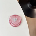 Detail der Herz-Handyhalterung mit rosa Glitzer und roten Perlen für MagSafe - Roter Glitzer (Perle Magnetisch 3D Herz)