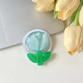 Gros plan du support MagSafe tulipe bleue translucide avec base de feuilles - Magnétique-Tulipe en Cristal-Bleu