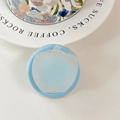 Dettaglio del supporto magnetico per telefono a forma di mela blu opaco traslucido - (Dopamina) Magnetico-Sandwich Mela-Blu