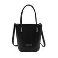 Elegante bolso tipo cubo negro con letras plateadas y correa ajustable para el hombro - Negro