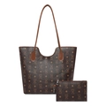 Set borsa tote marrone scuro con motivi a orsetto e pochette abbinata su sfondo bianco - Set da 2 Pezzi Borsa Tote / Marrone