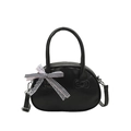 Bolso de mano ovalado negro con lazo de encaje y correa ajustable para un estilo elegante - Con Colgante / Negro