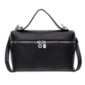 Bolso bandolera de cuero granulado negro con cremalleras dobles plateadas y asa superior - Negro