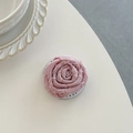 Detailweergave van 3D-stoffen roos telefoonhouder in vintage roze met ronde basis - Magnetische Roze Roos (gift magnetisch-gerolde roos-roze)