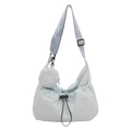 Hellblaue Nylon Hobo Umhängetasche mit Kordelzug und kleiner Logo-Münztasche für Damen - Blau