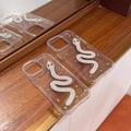 Funda transparente para iPhone con serpiente de pedrería plateada en soporte de madera - Serpiente de Diamantes de Imitación y Cuentas de Plata (Pegamento con Purpurina) / iPhone 7/8/SE 2020