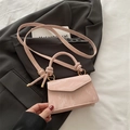 Petit sac carré rose à motif marbre avec poignée supérieure et détails dorés - Petit / Rose