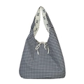 Klassische Tragetasche mit Gingham-Karos, blauem Schleifenfutter und Schleifenverschluss - Schwarz