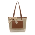 Große Strohtasche mit Lederpatch und Spitzenschleife für den Sommerurlaub am Strand - Beige