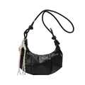 Borsa a tracolla plissettata nera a mezzaluna con cinturino a nodo e ciondolo rosa - Con Ciondolo / Nero