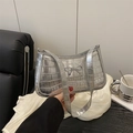 Bolso de hombro plateado con textura de cocodrilo y lazo metálico de estilo vintage - Plateado