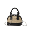 Mini borsa a conchiglia bicolore nero e beige in paglia intrecciata con tracolla a catena - Nero