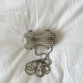 Chic silver peanut shaped evening bag with sparkling rhinestones and delicate snake chain - Silver