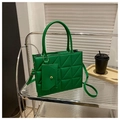Borsa a mano trapuntata verde di tendenza con mini pochette abbinata, borsa a tracolla versatile - Verde