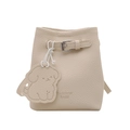 Elegante bolso de cubo de cuero blanco crema con patrón lichi y colgante de perro - Blanco