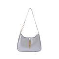 Sac hobo argenté métallisé avec bandoulière chaîne dorée et fermoir chic en métal - Argenté