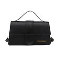 Bolso de mano cuadrado de cuero sintético negro con asa superior y logo dorado - Negro