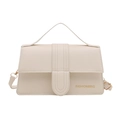 Bolso cuadrado minimalista beige marfil con asa superior y detalles dorados - Blanco