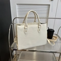 Sac fourre-tout blanc en cuir Saffiano avec poignée et bandoulière pour le travail - Blanc
