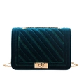 Bolso pequeño de terciopelo verde bosque con cadena dorada y cierre giratorio - Verde