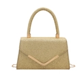 Elegante borsa a mano con paillettes dorate con bordo a V in metallo e tracolla a catena - Oro