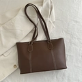 Bolso tote minimalista marrón oscuro con costuras blancas en contraste y herrajes oro - Marrón Oscuro
