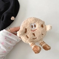 Dettaglio del simpatico portamonete a forma di biscotto in peluche con viso a cartone - Portafoglio Biscotto in Peluche (con Clip Posteriore) / Cuoio
