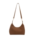 Bolso hobo de media luna marrón con textura trenzada, asa de cuero y herrajes dorados - Marrón