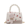 Borsa a tracolla bianco crema con stampa ciliegia, manico di perle e catena d'oro - Bianco