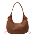 Sac bandoulière demi-lune tissé marron avec finitions cuir et chaîne dorée - Marron