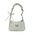 Borsa sottospalla verde chiaro con fibbia a fiocco argento e pelle stropicciata - Verde