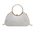 Abendtasche aus Elfenbein-Jacquard mit goldenem Rundgriff und Kettenriemen - Weiß