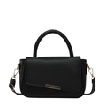 Schicke schwarze PU-Handtasche mit gewebter Klappe und goldenen Metallverzierungen - Schwarz