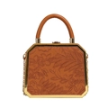 Karamellbraune sechseckige Box-Tasche mit Blumenrelief und goldener Kette für Damen - Braun
