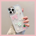 Détail de la coque iPhone transparente avec nœud 3D, cerise et charms cœur perle - Cadre Galvanisé - Coeur Étoile Goutte - Cerise Douce / iPhone 7/8/SE 2020
