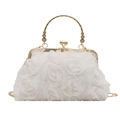 Elegante weiße 3D-Chiffon-Clutch mit goldenem Griff und abnehmbarer Kette - Weiß