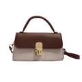 Bolso bandolera de lona bicolor en marrón y beige con cierre metálico dorado - café