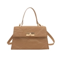 Khaki minimalistische Umhängetasche mit goldenem Drehverschluss und Faltenleder-Optik - Khaki
