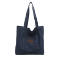 Klassische dunkelblaue Denim Tote Bag mit Vordertasche und stilvollem braunem Lederpatch - Blau