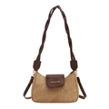 Borsa a spalla da donna in tela e pelle con tracolla intrecciata marrone di tendenza - Marrone