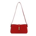Borsa a spalla minimalista in pelle rossa con elegante chiusura dorata e tracolla sottile - Rosso