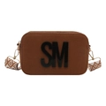 Bolso de cámara marrón de cuero mate con logo SM y correa ancha de jacquard - Marrón